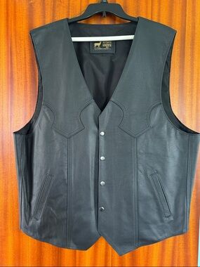 Genuine Leather Men's Black Vest - Classic Snap Front